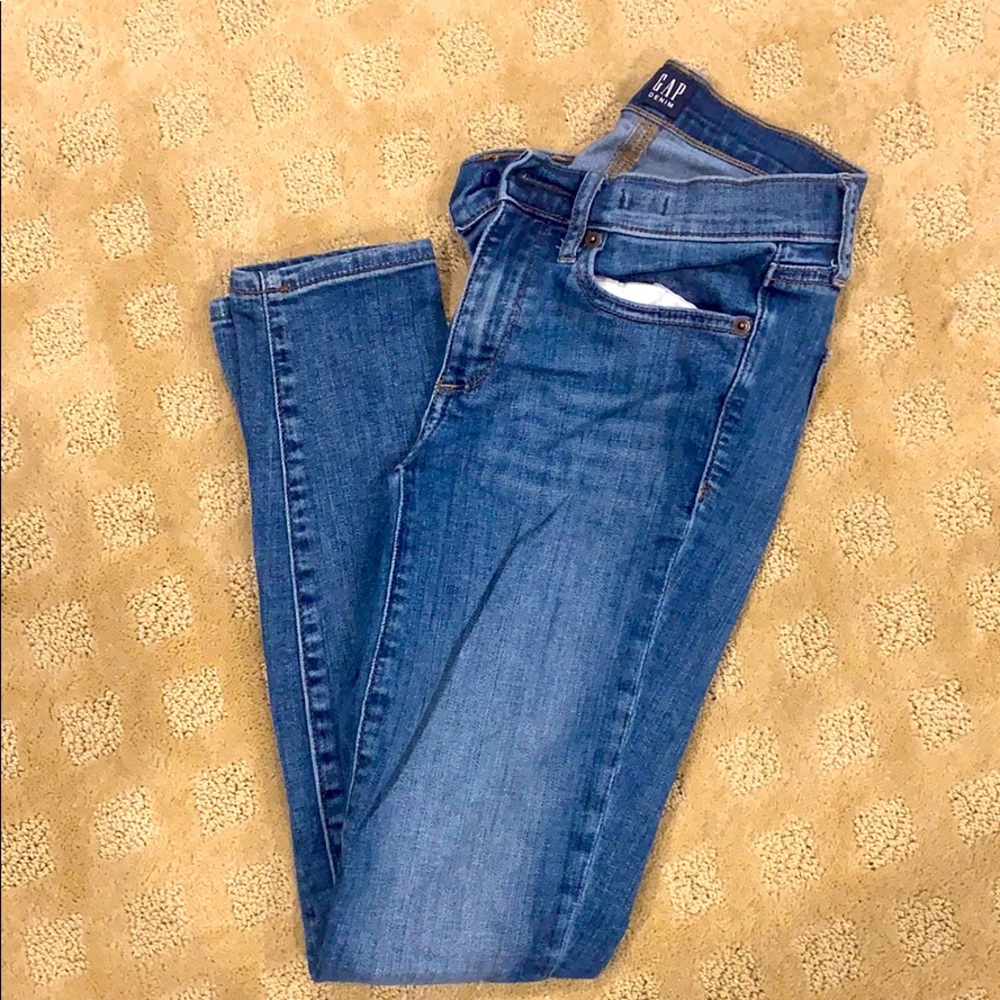 GAP skinny jeans